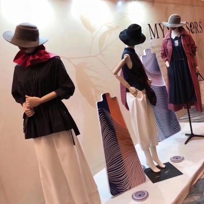 服装展示道具